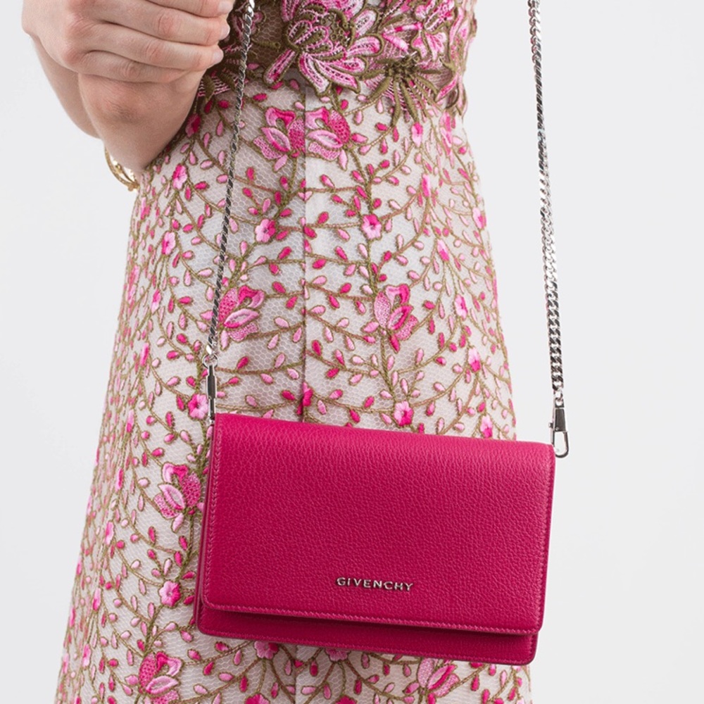 Givenchy Pandora Chain Wallet Crossbody bag